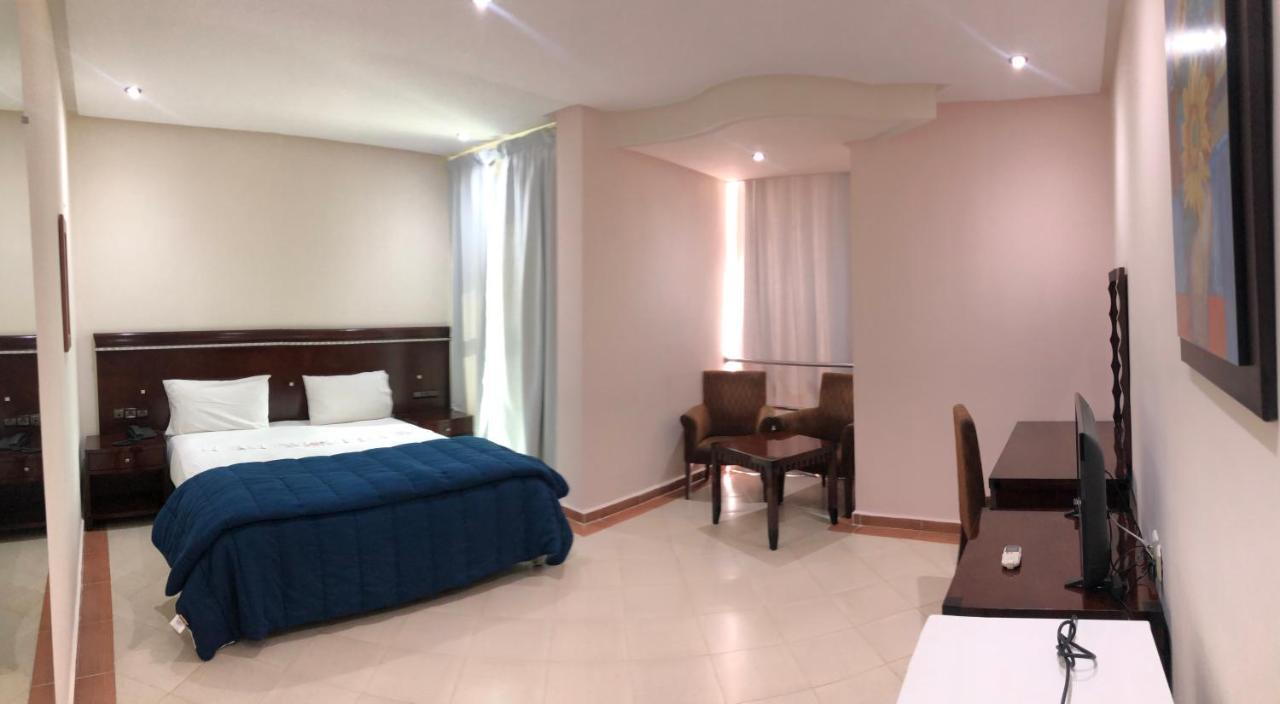 Dream'S Hotel Tétouan Buitenkant foto